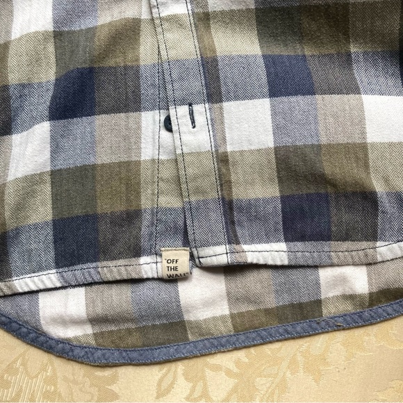 VANS BUTTON DOWN BOX PLAID FLANNEL - Picture 5 of 5